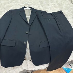 Boys Michael Kors suit 10 regular
